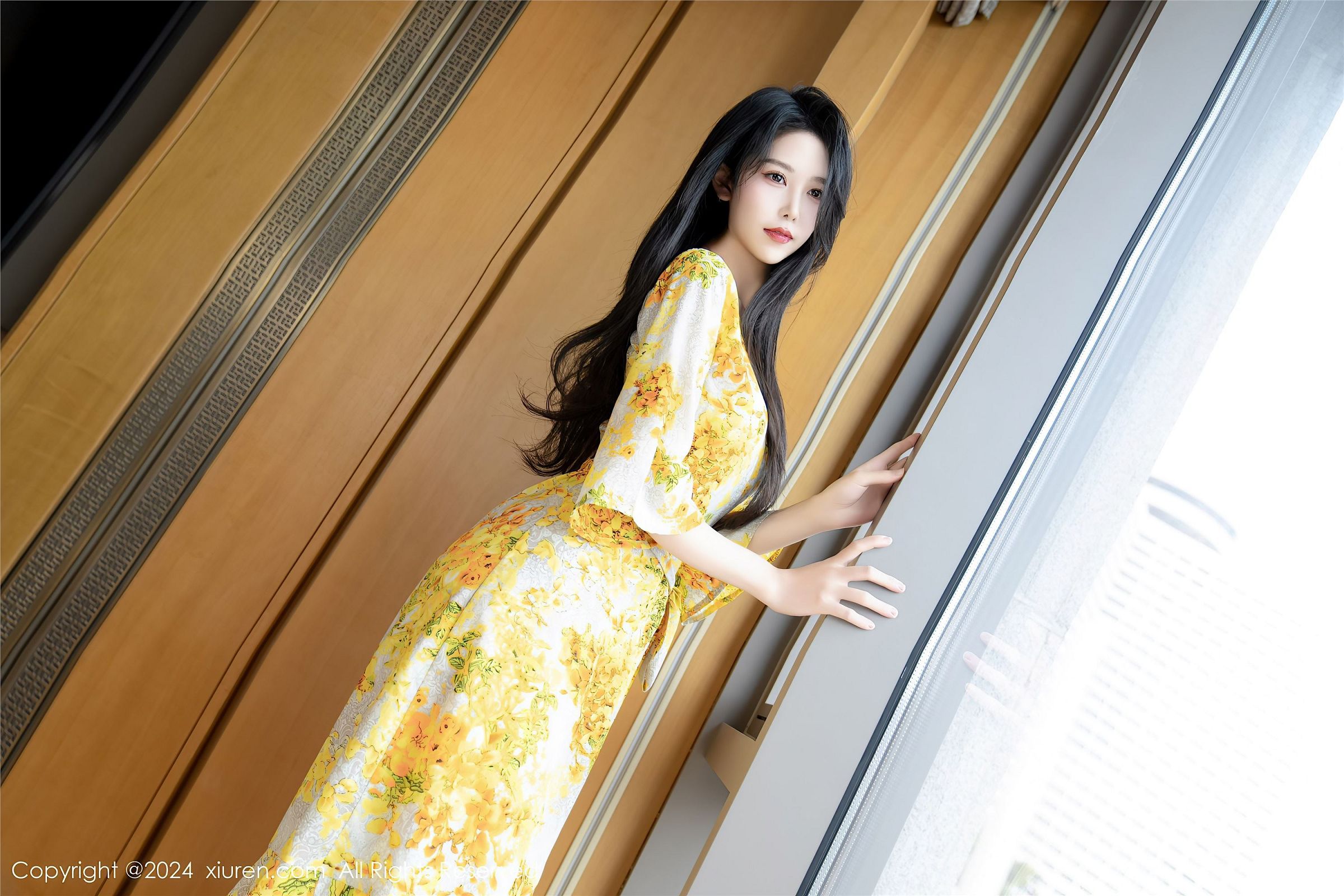 月儿弯湾-琳娜写真馆